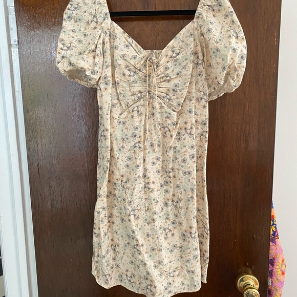 Puff sleeve mini dress - Picture 5 of 5